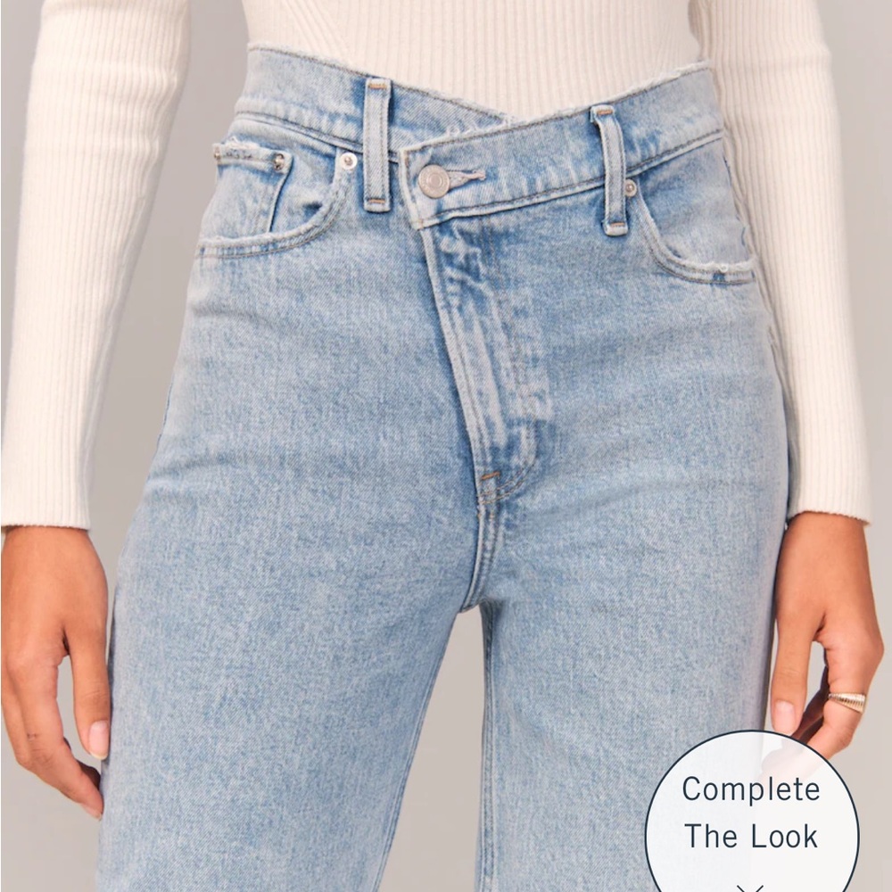 A&F JEANS - Picture 3 of 9